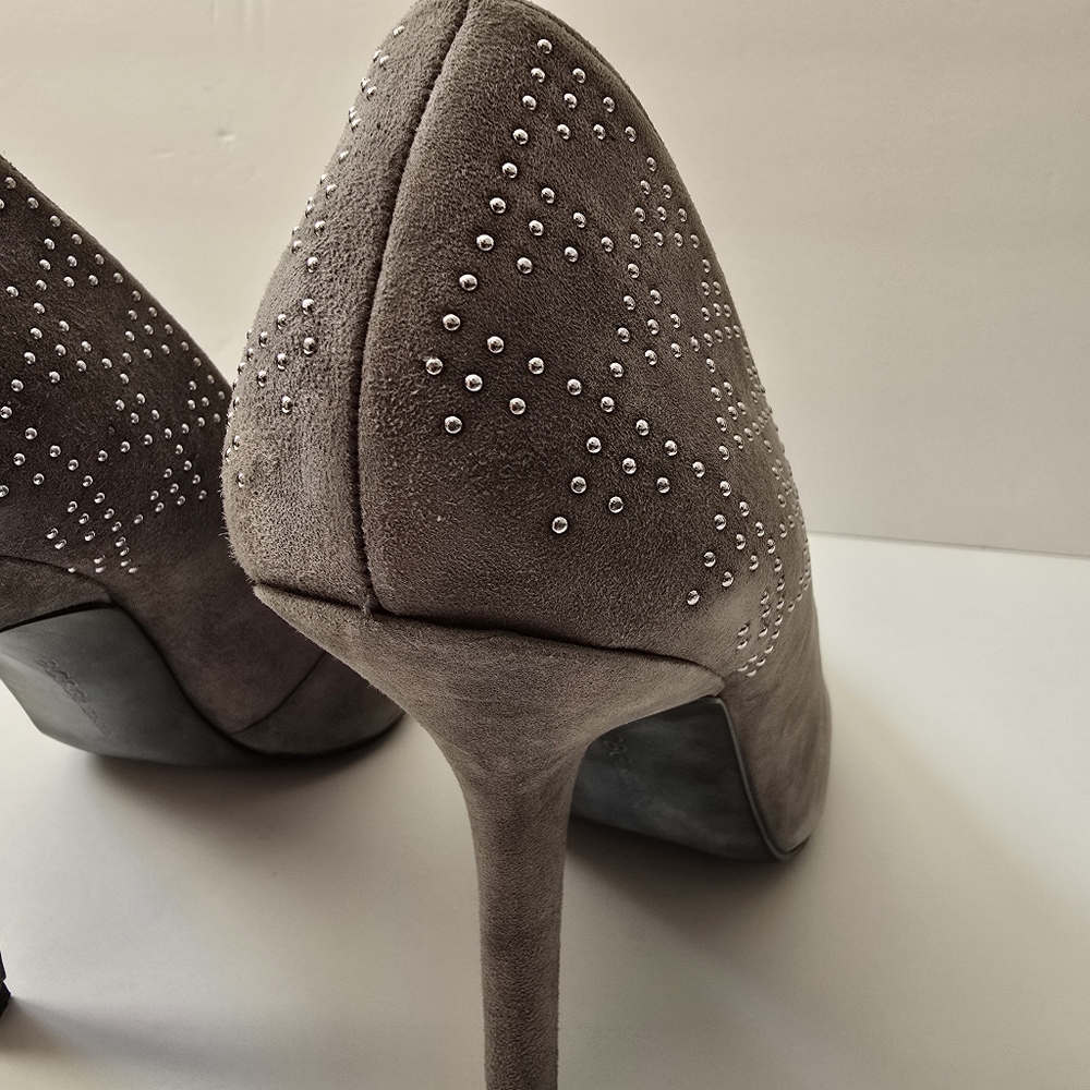 BCBGeneration Women’s Gray Suede Pumps Pensil Heels - Picture 9 of 13
